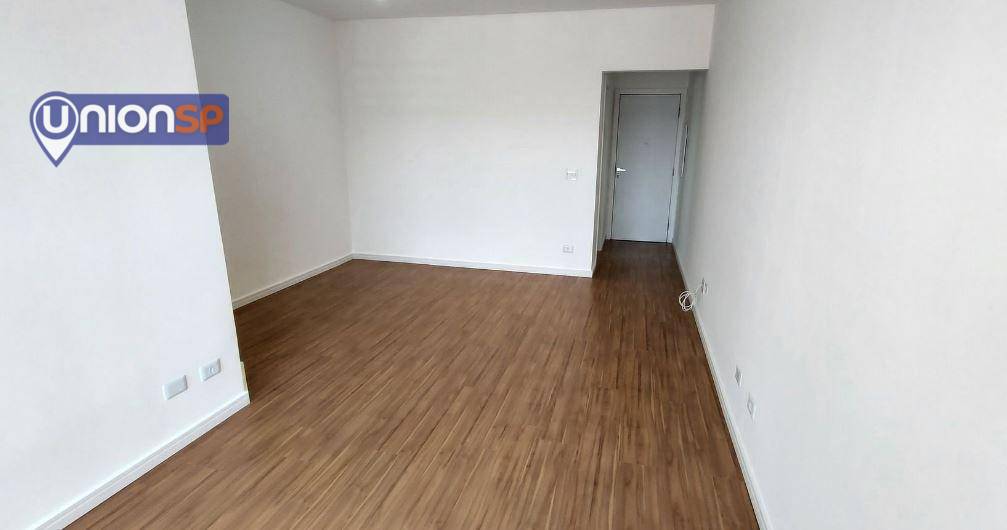 Apartamento à venda com 3 quartos, 84m² - Foto 2