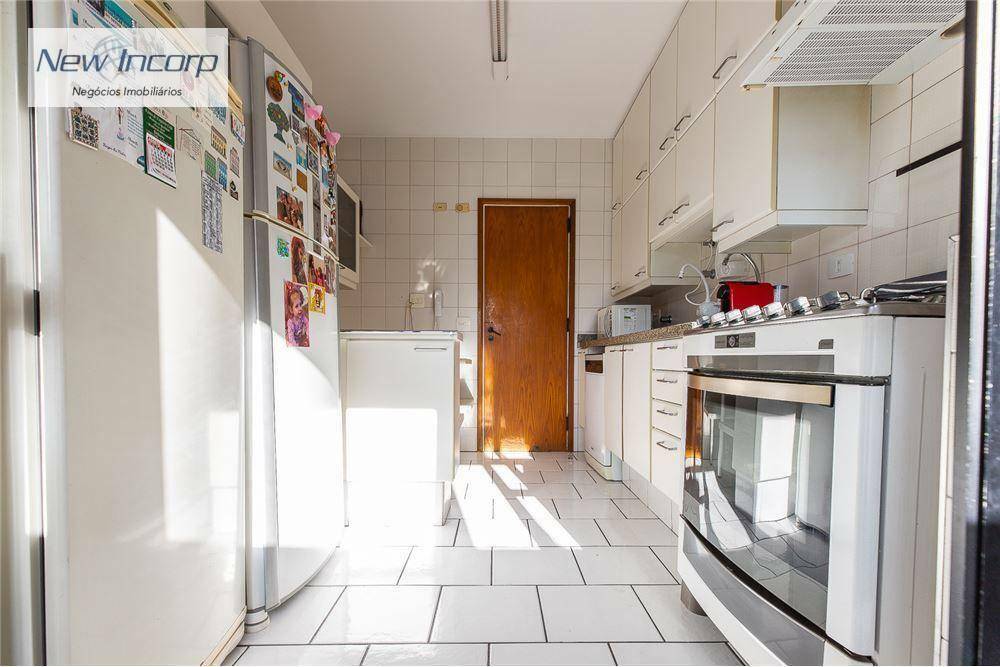 Apartamento à venda com 3 quartos, 128m² - Foto 14