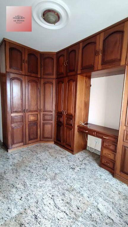 Apartamento para alugar com 3 quartos, 98m² - Foto 10