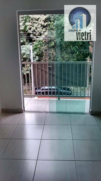 Sobrado à venda com 2 quartos, 90m² - Foto 2