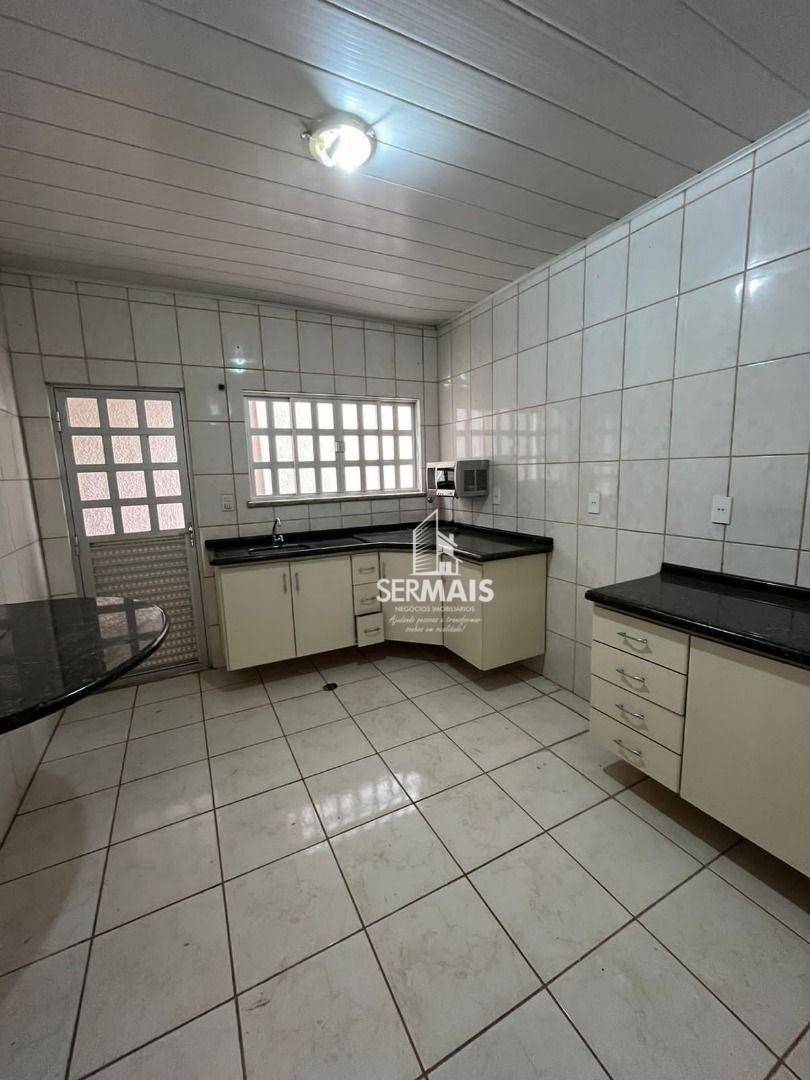 Casa para alugar com 5 quartos, 400m² - Foto 16