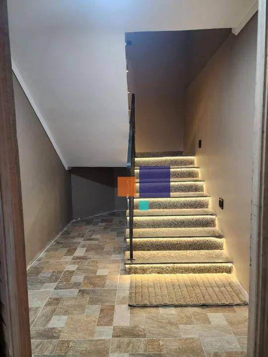 Sobrado à venda com 3 quartos, 395m² - Foto 6