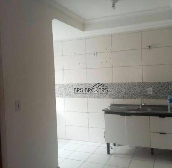 Apartamento à venda com 2 quartos, 42m² - Foto 8