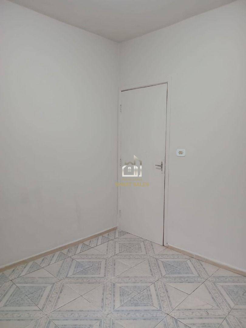 Casa à venda com 8 quartos, 350m² - Foto 17