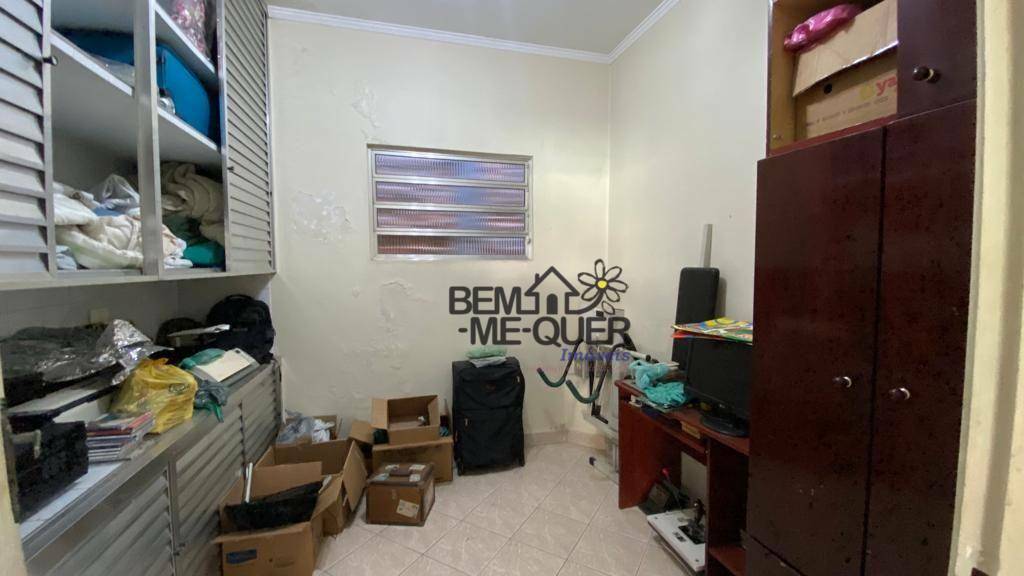 Casa à venda com 4 quartos, 300m² - Foto 18