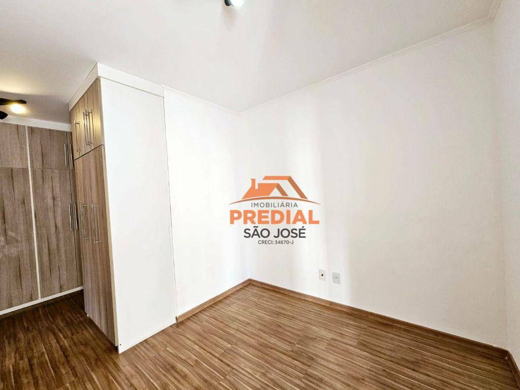 Apartamento à venda com 3 quartos, 150m² - Foto 12