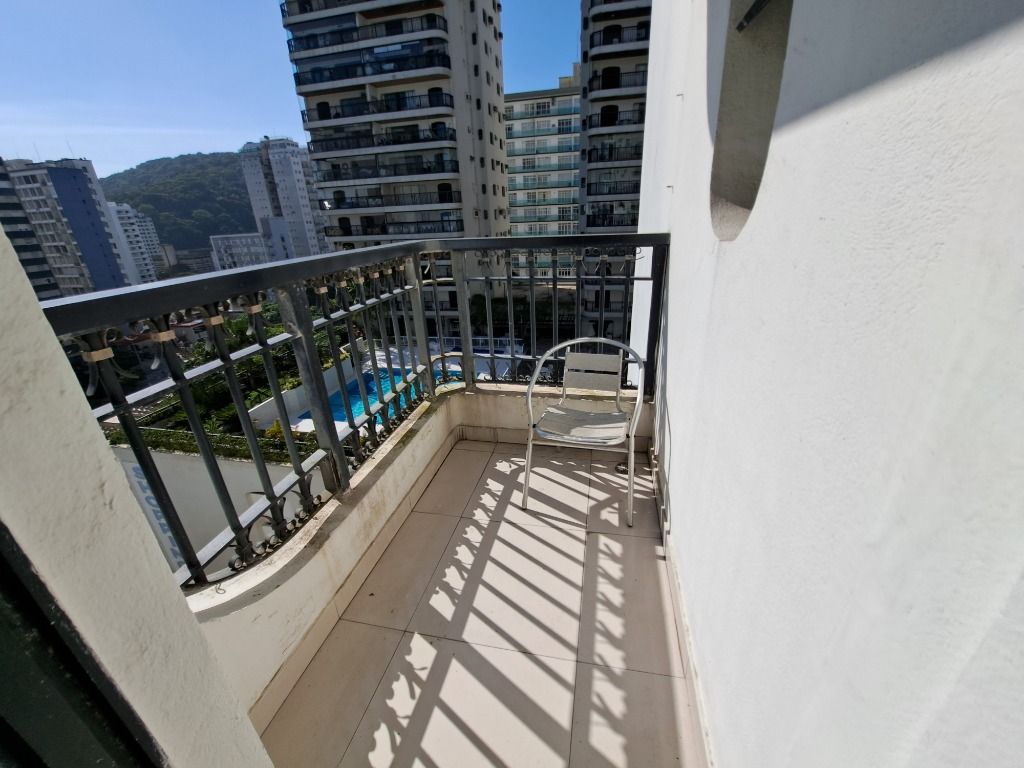 Apartamento à venda com 4 quartos, 200m² - Foto 17