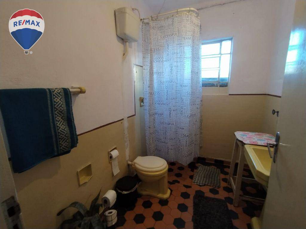 Casa à venda com 6 quartos, 660m² - Foto 34