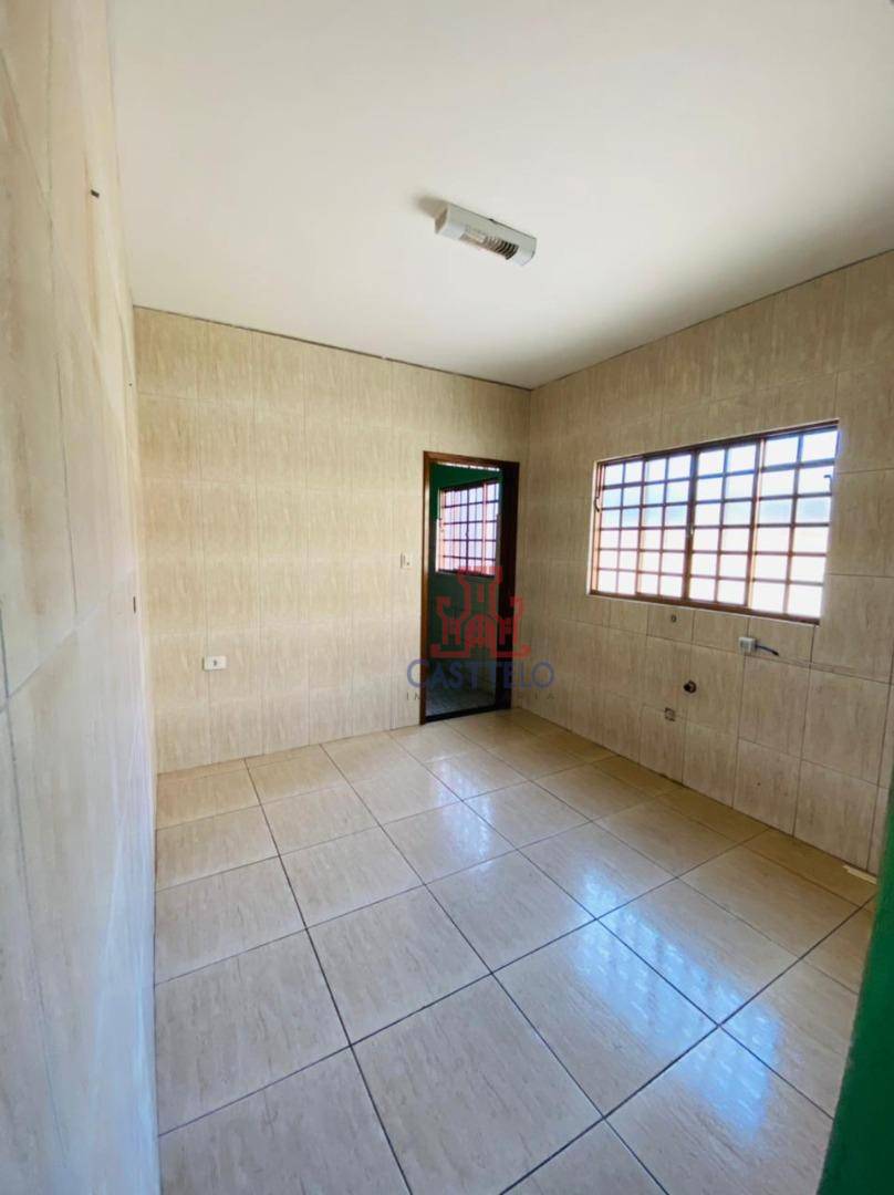 Casa à venda com 3 quartos, 128m² - Foto 5