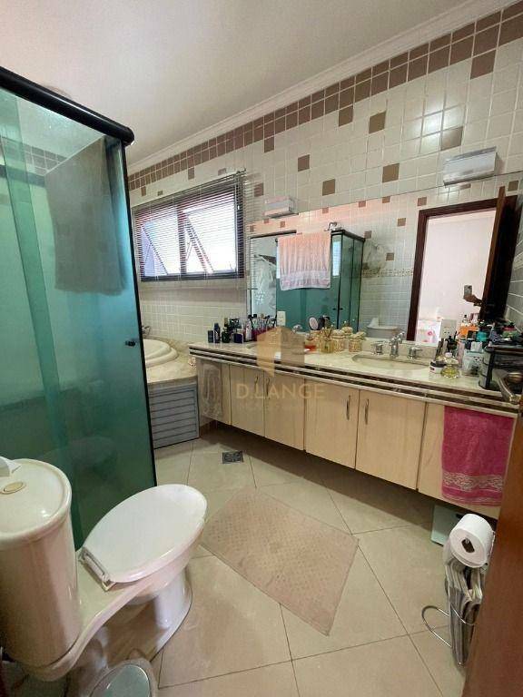 Casa de Condomínio à venda com 3 quartos, 385m² - Foto 27