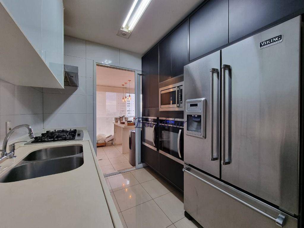 Apartamento à venda com 4 quartos, 145m² - Foto 9