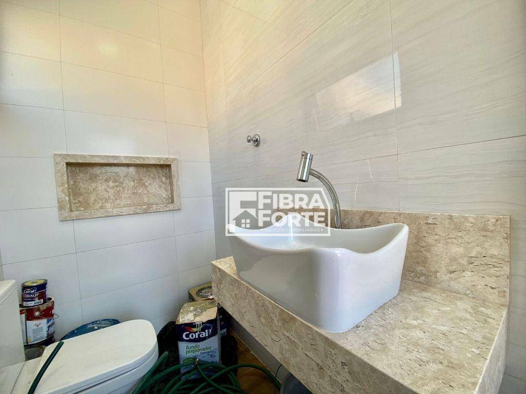 Casa de Condomínio à venda com 3 quartos, 290m² - Foto 4