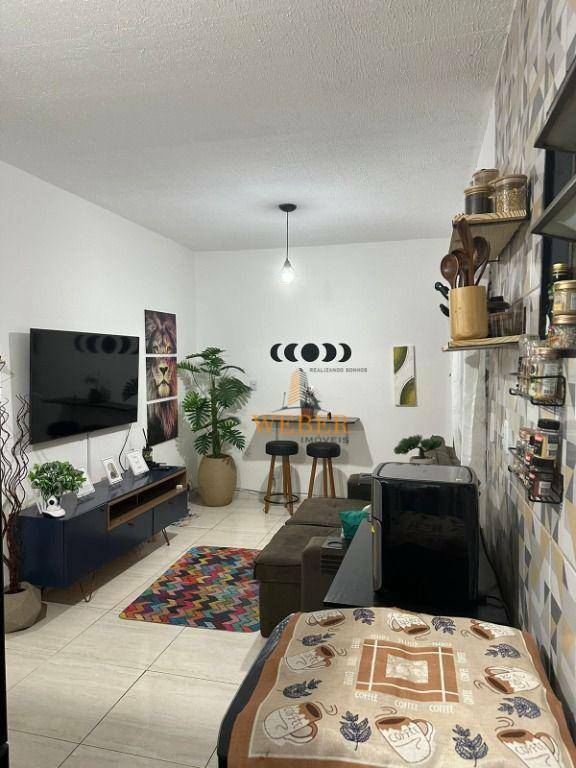 Apartamento à venda com 2 quartos, 46m² - Foto 1