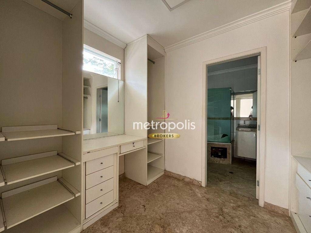 Sobrado para alugar com 3 quartos, 306m² - Foto 33