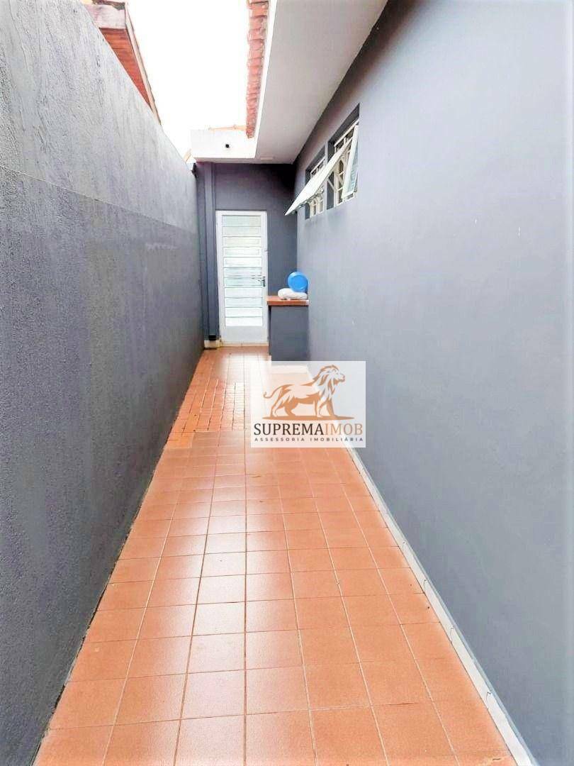 Casa à venda com 3 quartos, 144m² - Foto 6