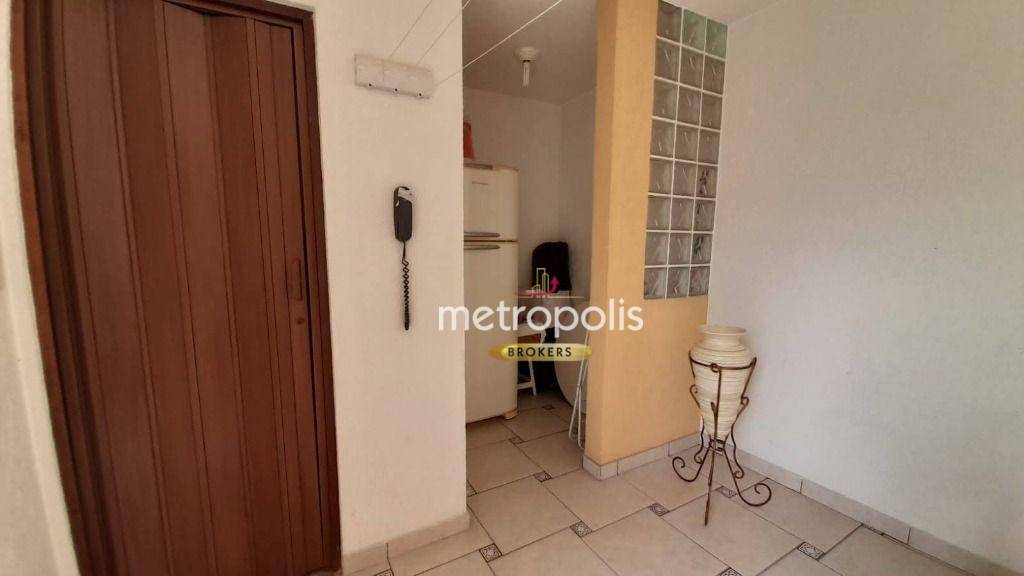 Sobrado à venda com 3 quartos, 300m² - Foto 32