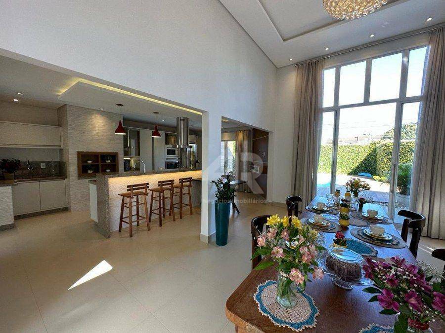 Casa à venda com 3 quartos, 202m² - Foto 40