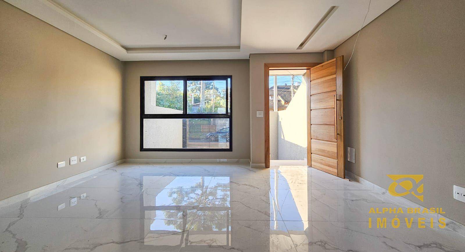 Casa à venda com 3 quartos, 254m² - Foto 3