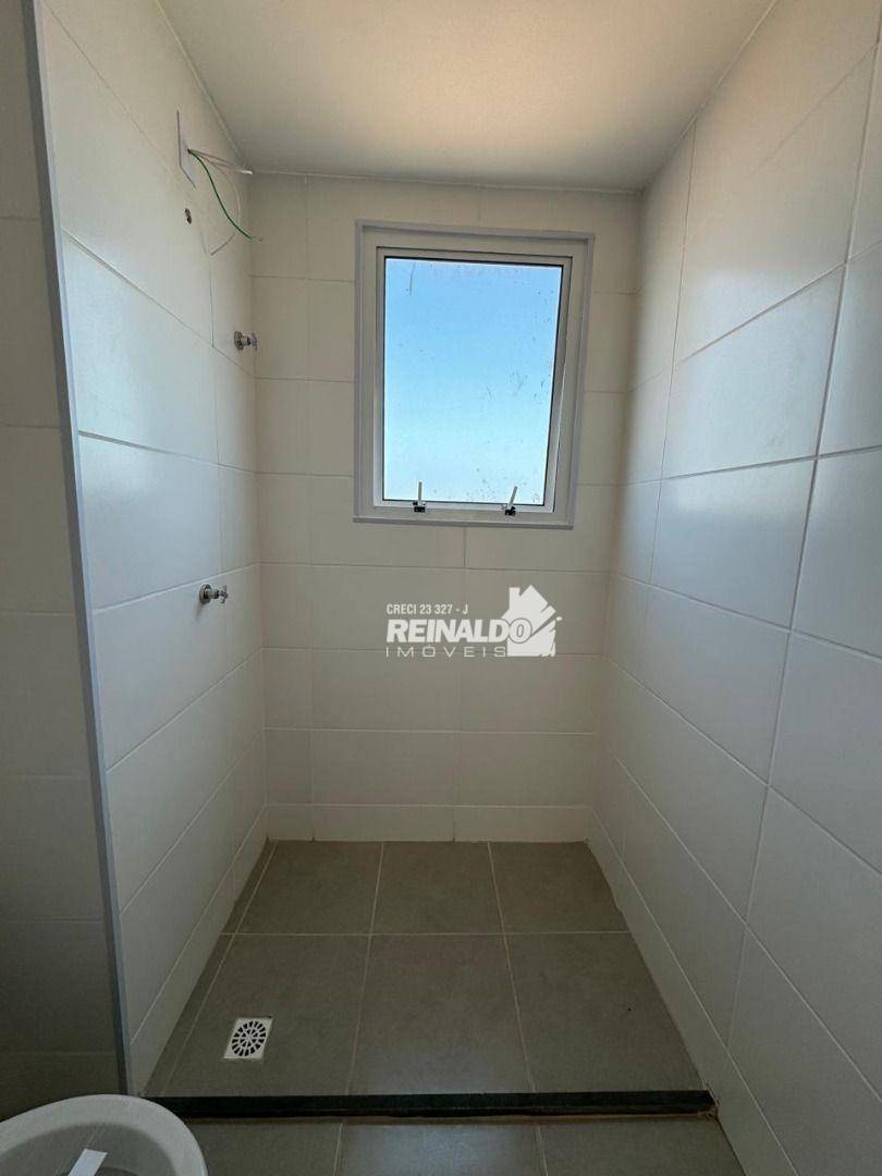 Apartamento à venda com 2 quartos, 61m² - Foto 6