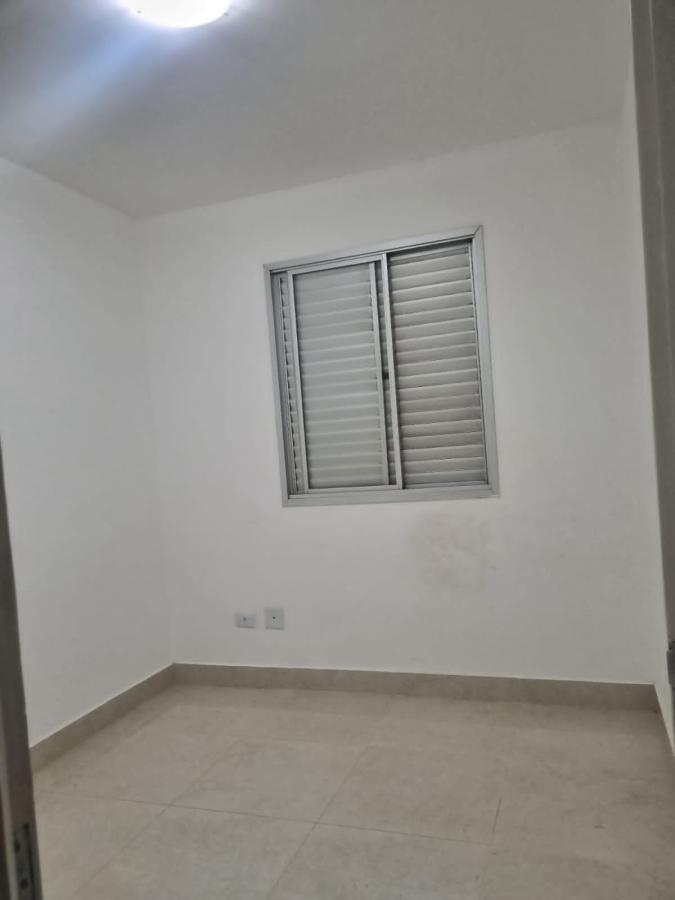 Apartamento para alugar com 2 quartos, 64m² - Foto 5