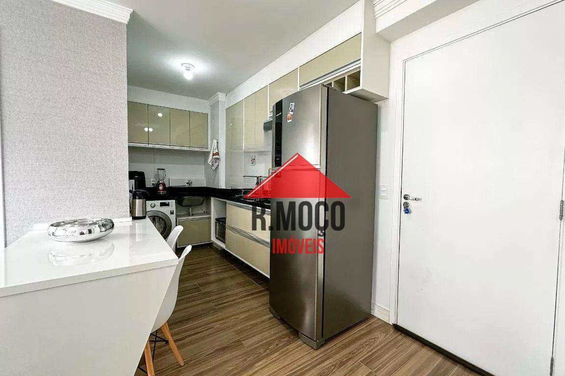 Apartamento à venda com 2 quartos, 34m² - Foto 11