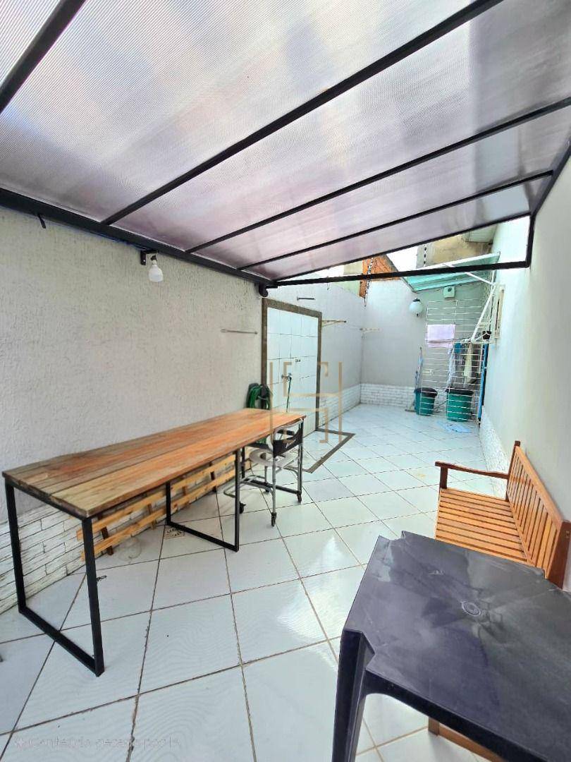 Casa, 3 quartos, 104 m² - Foto 3