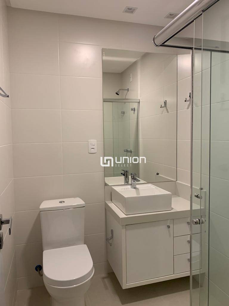 Apartamento à venda com 3 quartos, 77m² - Foto 13