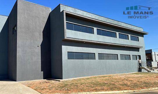 Depósito-Galpão-Armazém à venda e aluguel, 750m² - Foto 1