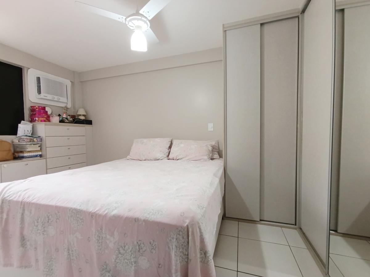 Apartamento à venda com 2 quartos, 64m² - Foto 10