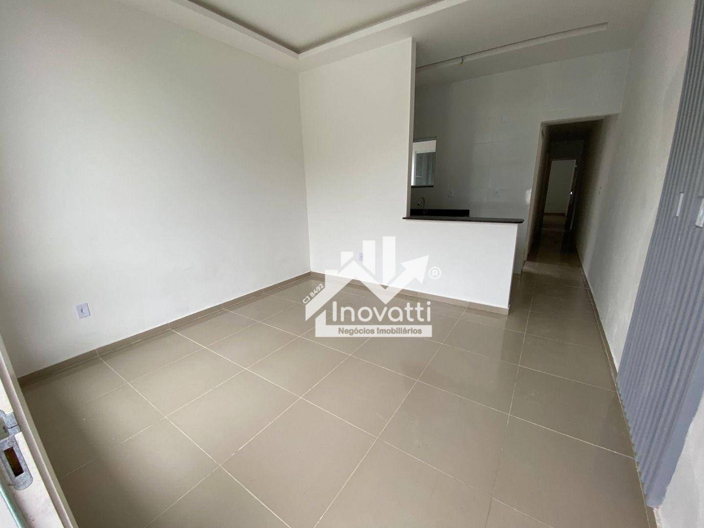 Casa à venda com 2 quartos, 64m² - Foto 5