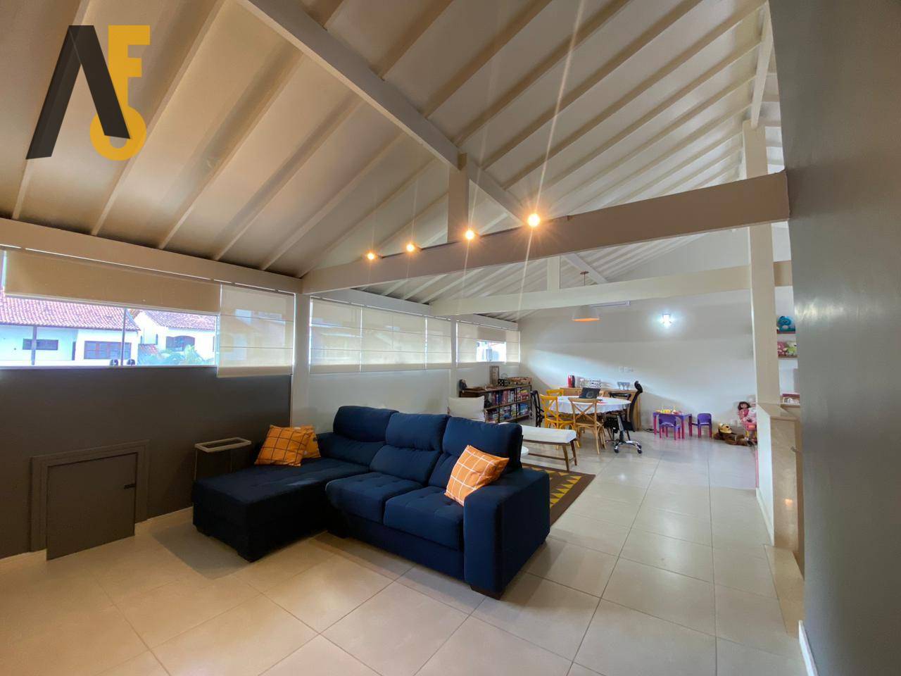 Casa à venda com 4 quartos, 368m² - Foto 35