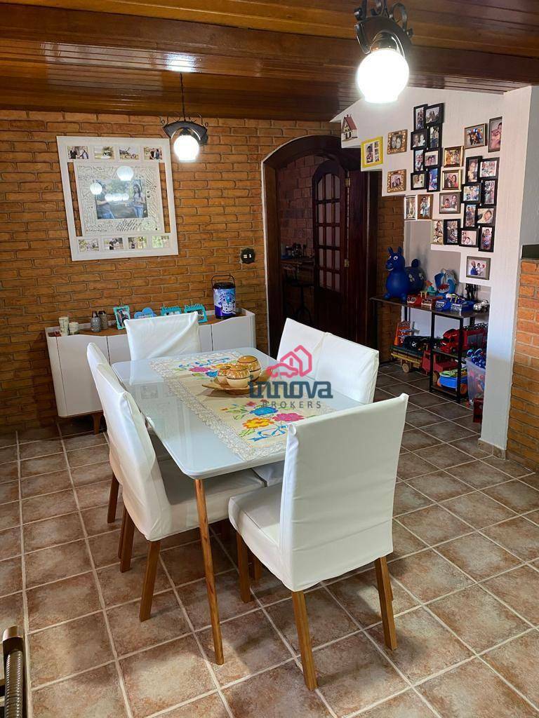 Sobrado à venda com 3 quartos, 125m² - Foto 1