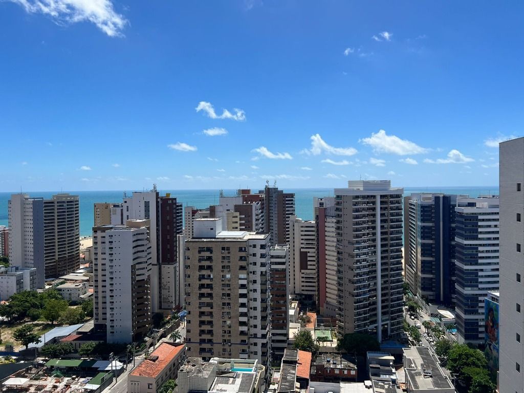 Apartamento à venda com 4 quartos, 236m² - Foto 25