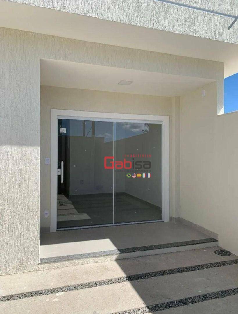 Casa à venda com 2 quartos, 60m² - Foto 2