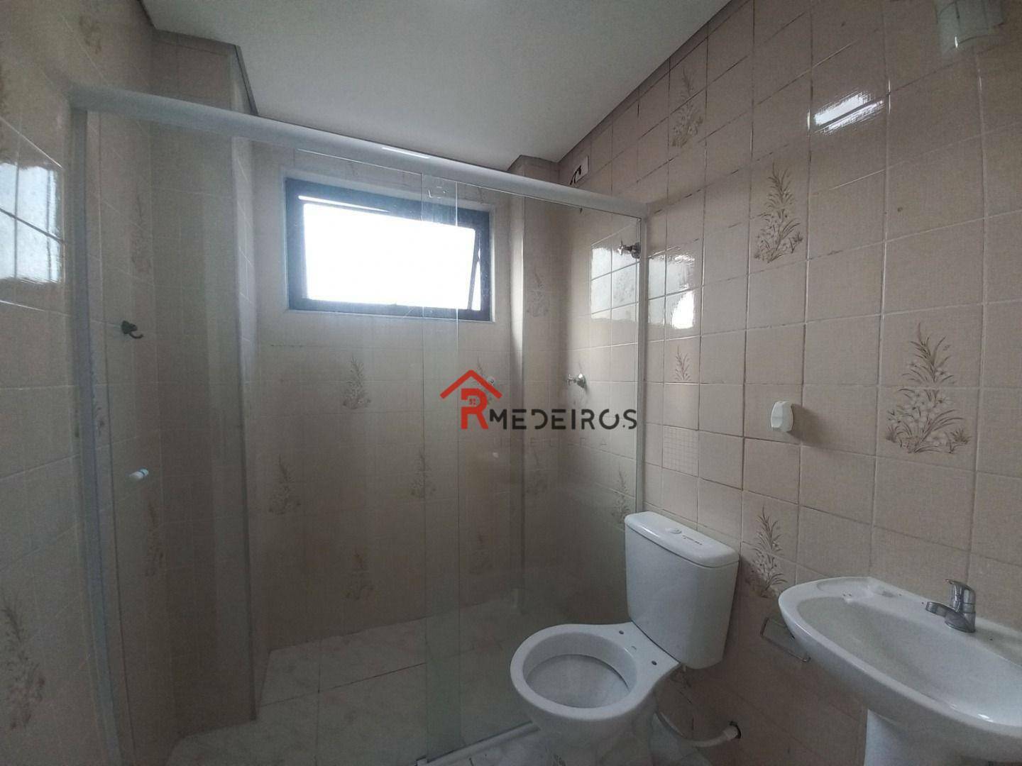 Apartamento à venda com 2 quartos, 62m² - Foto 13