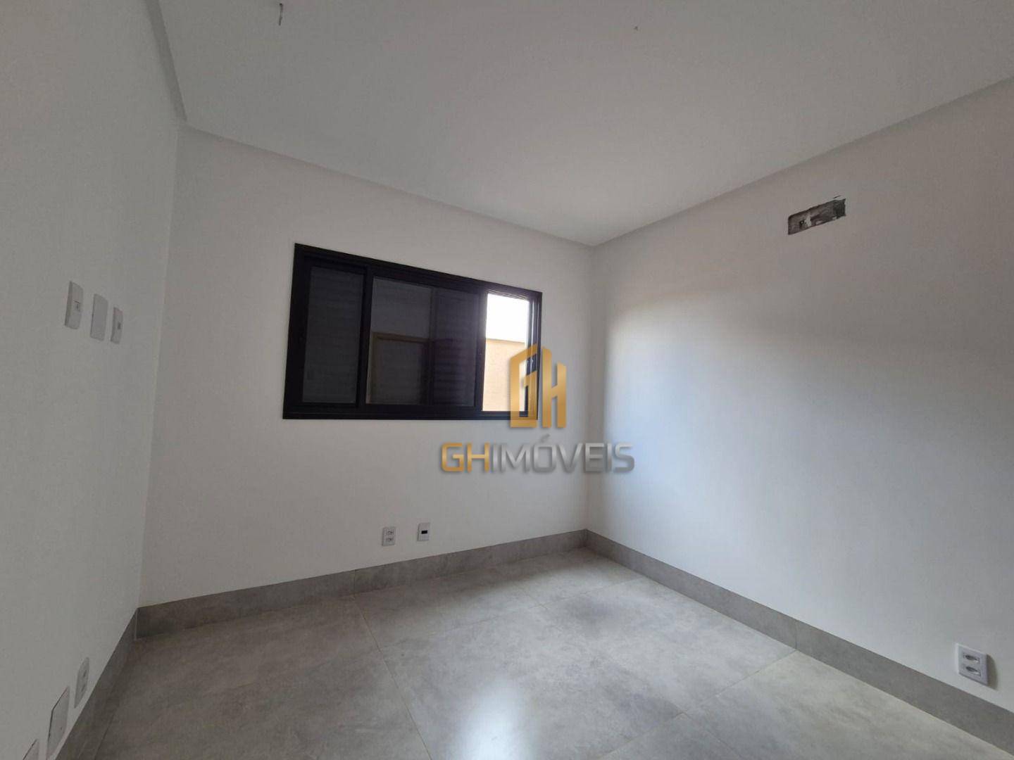 Casa de Condomínio à venda com 4 quartos, 218m² - Foto 42