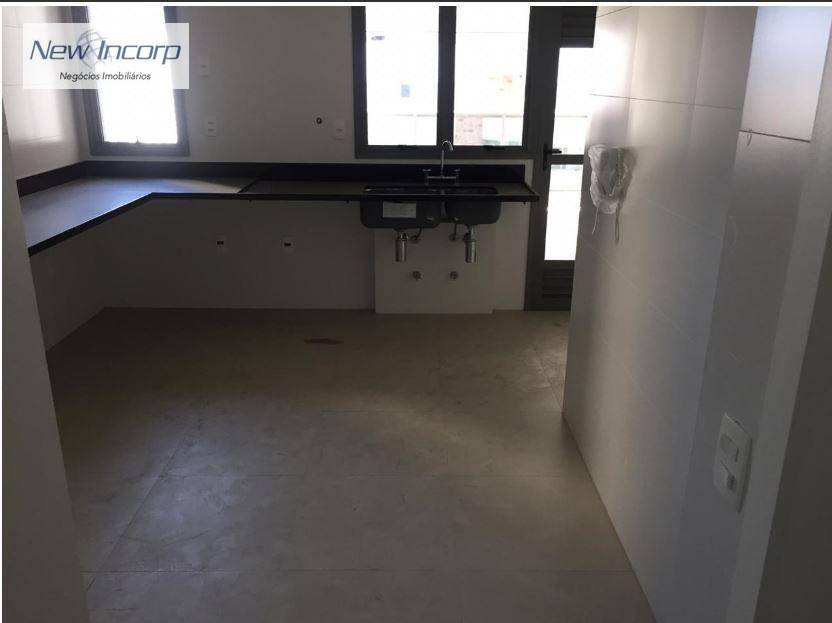 Apartamento à venda com 3 quartos, 192m² - Foto 10