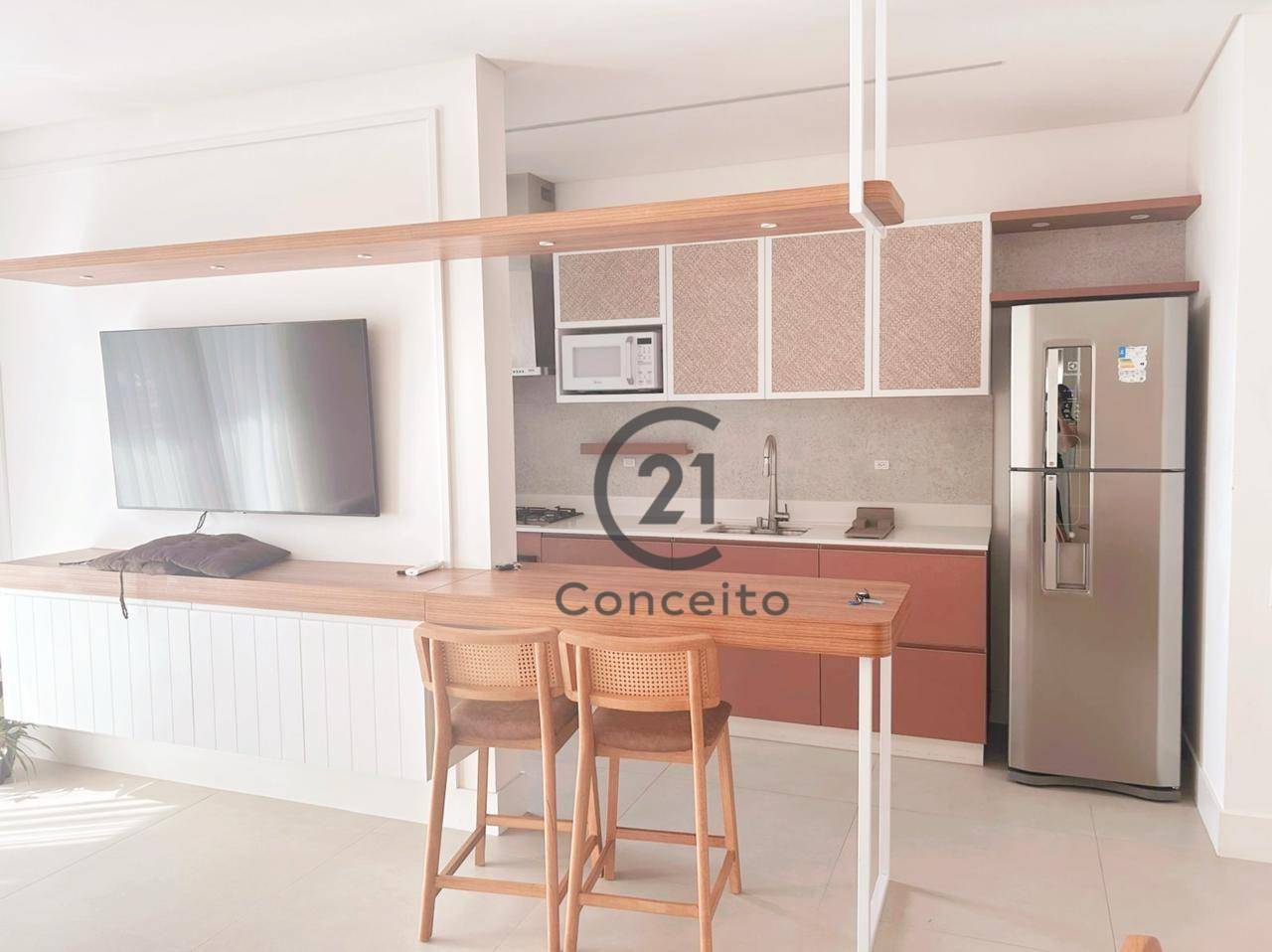 Apartamento à venda com 2 quartos, 75m² - Foto 2