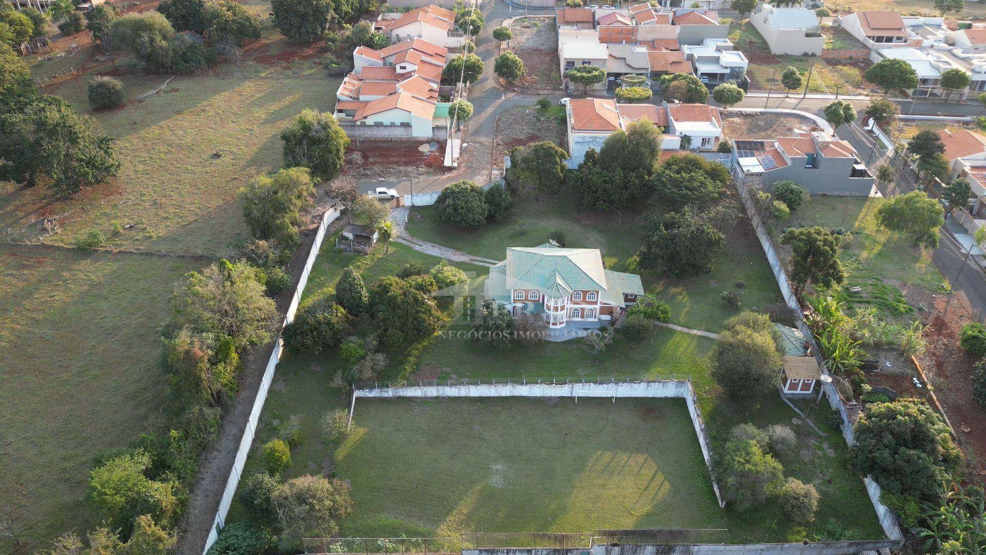 Sobrado para alugar com 5 quartos, 426m² - Foto 31