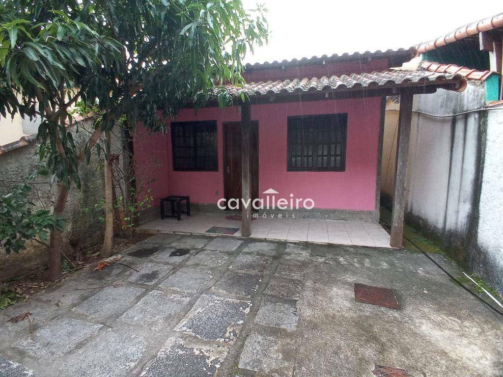 Casa à venda com 4 quartos, 80m² - Foto 1