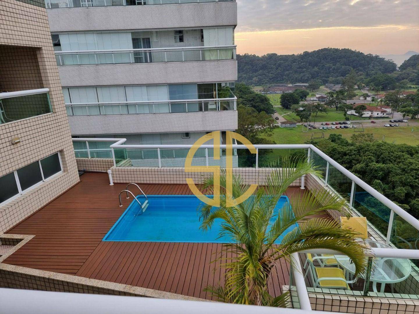 Apartamento à venda com 3 quartos, 320m² - Foto 1