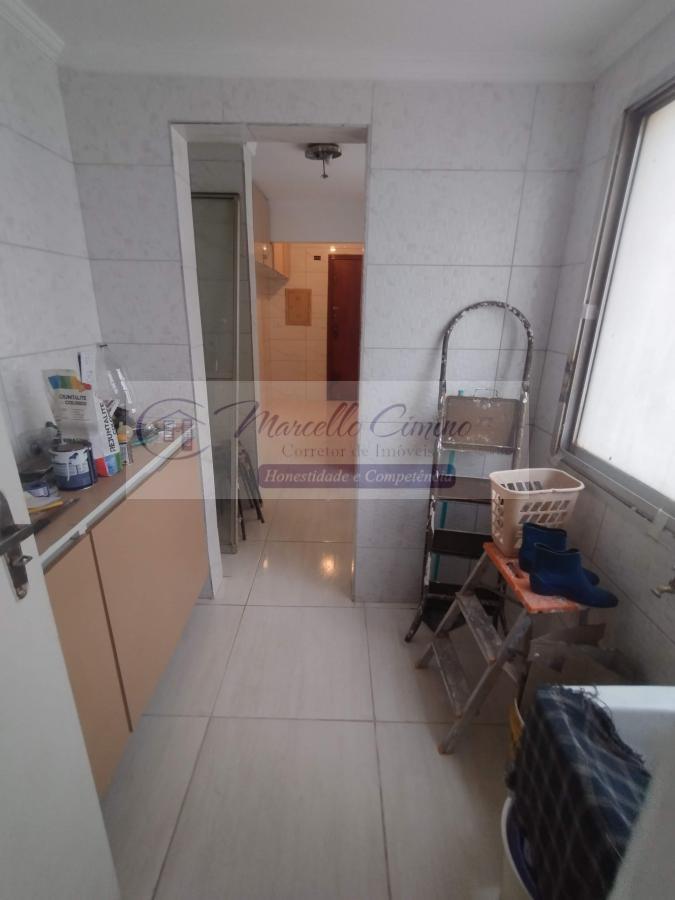 Apartamento à venda com 2 quartos, 69m² - Foto 26