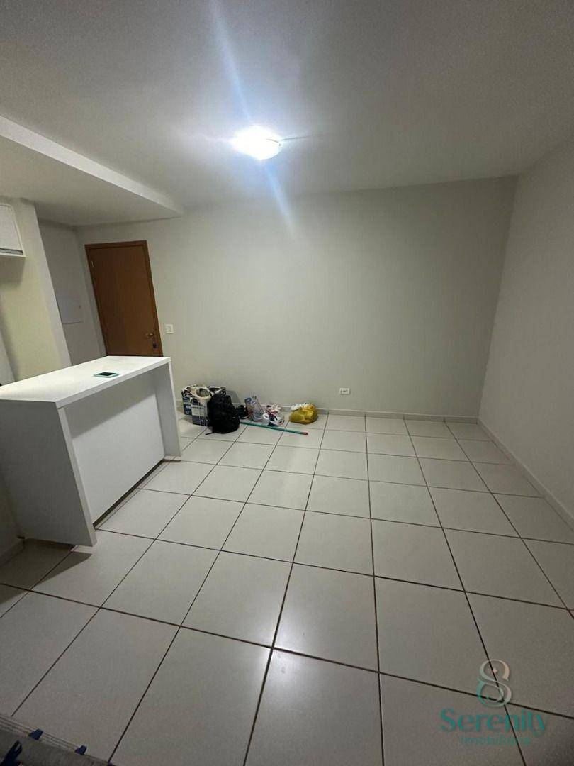 Apartamento para alugar com 3 quartos, 68m² - Foto 3