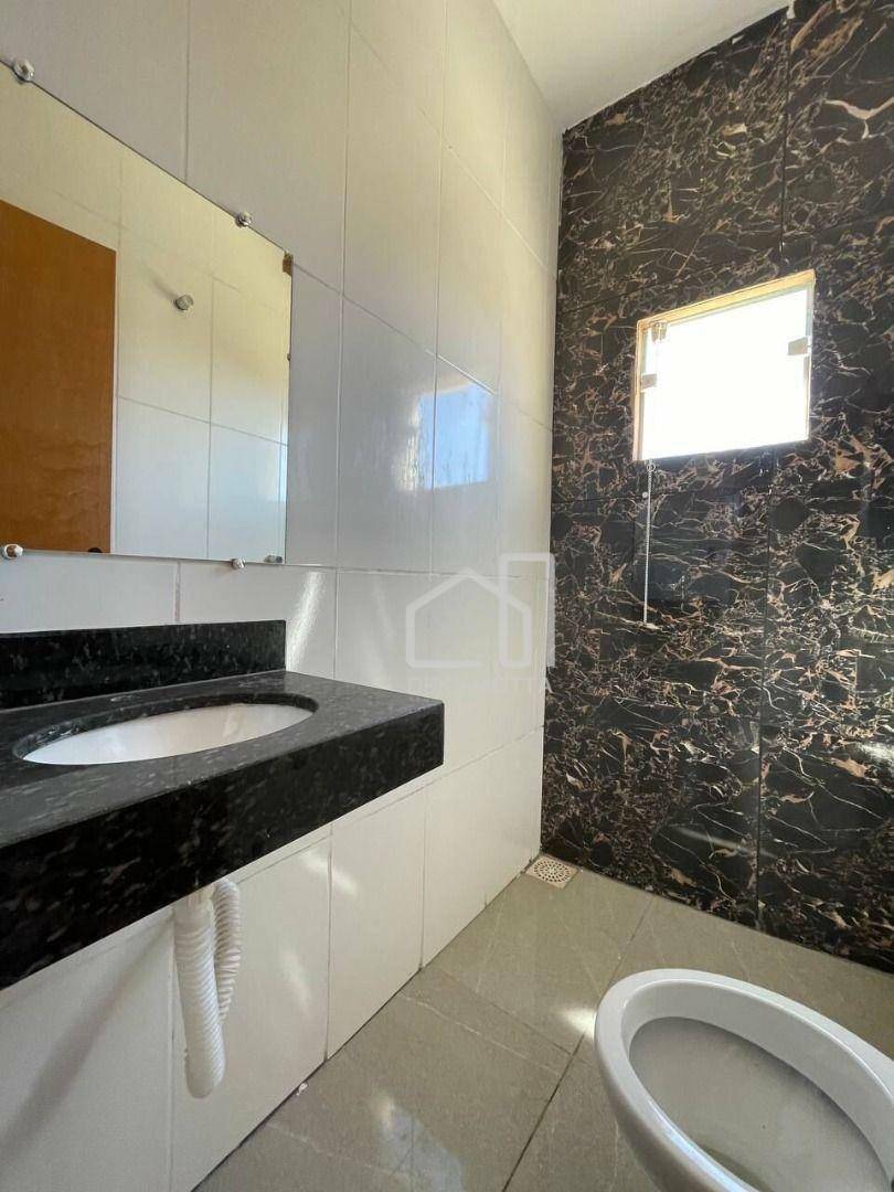 Casa à venda com 2 quartos, 120m² - Foto 8