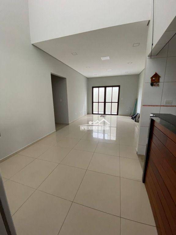 Casa à venda com 3 quartos, 180m² - Foto 7