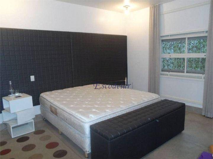 Casa à venda com 3 quartos, 198m² - Foto 15