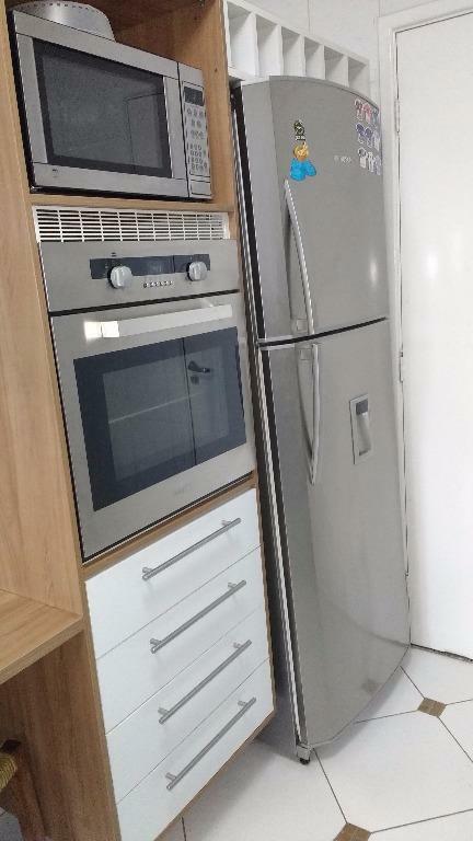 Apartamento à venda com 3 quartos, 121m² - Foto 26