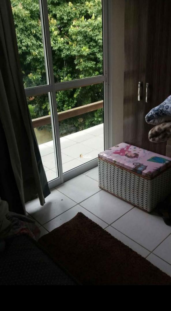Casa à venda com 2 quartos, 57m² - Foto 6
