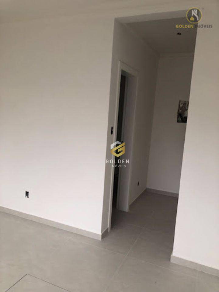 Casa à venda com 3 quartos, 102m² - Foto 18