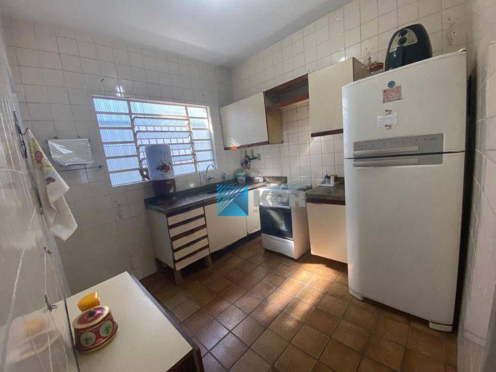 Casa à venda com 3 quartos, 113m² - Foto 17